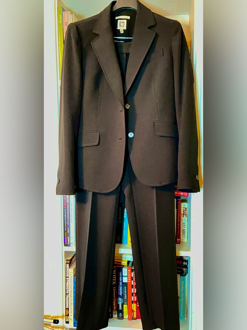 Anne Klein 3 piece Black Women's suit Jacket, skirt & Trousers. 6-worn once